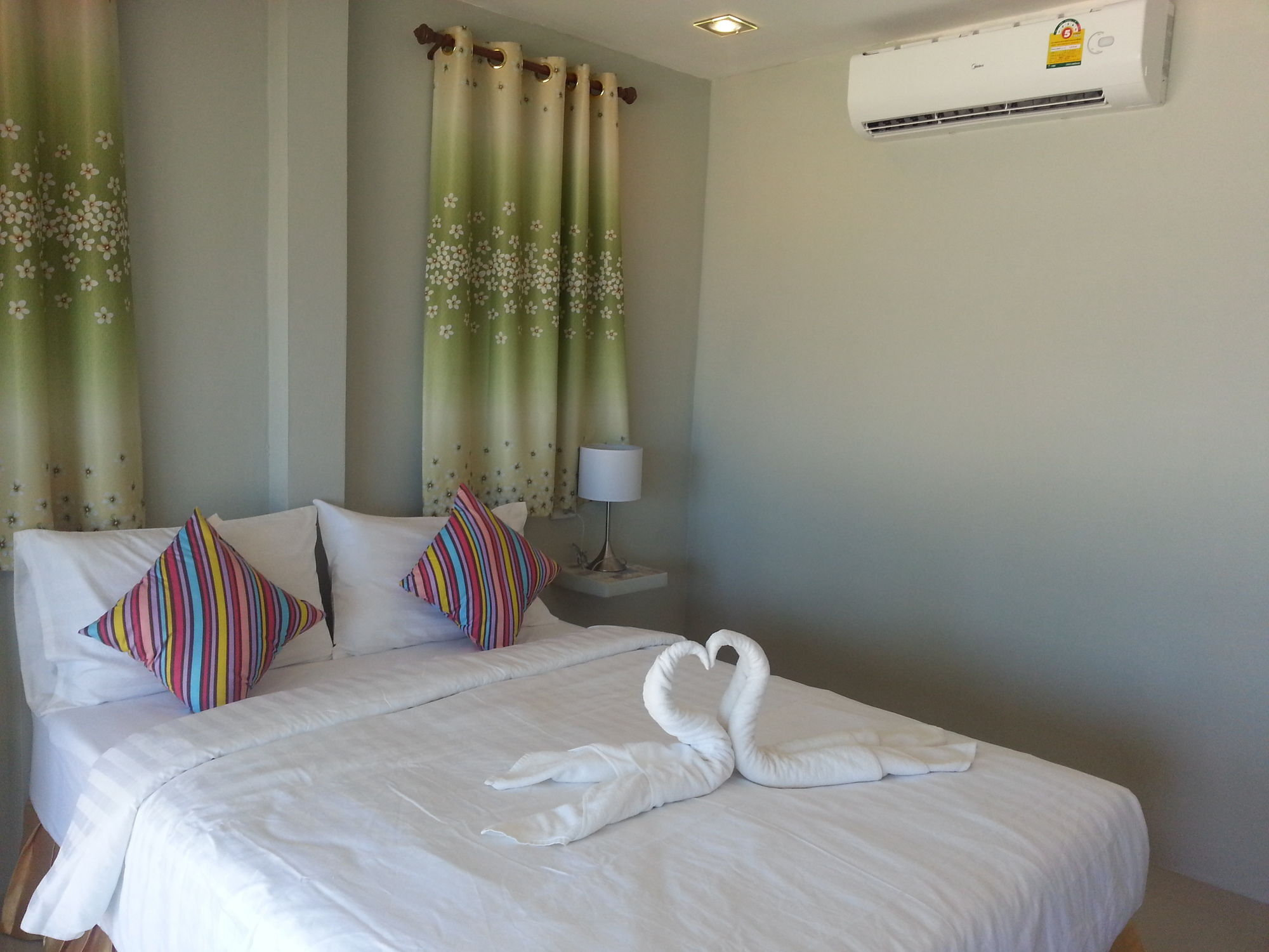 Lanta A&J Klong Khong Beach Ко-Ланта Экстерьер фото